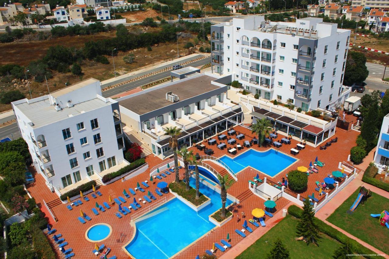 Paramount Hotel Apartments Protaras Exterior foto