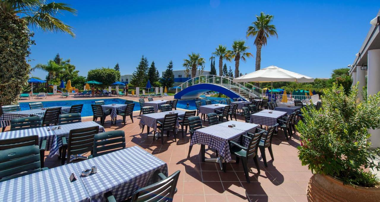 Paramount Hotel Apartments Protaras Exterior foto