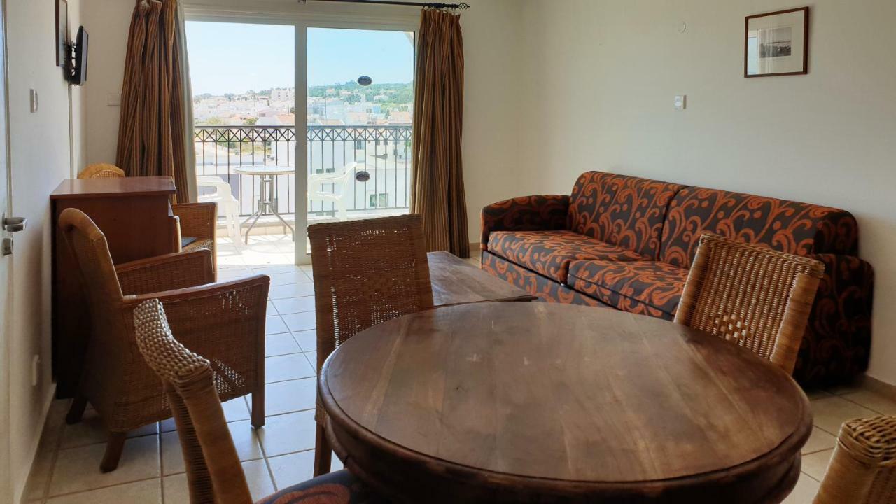 Paramount Hotel Apartments Protaras Exterior foto